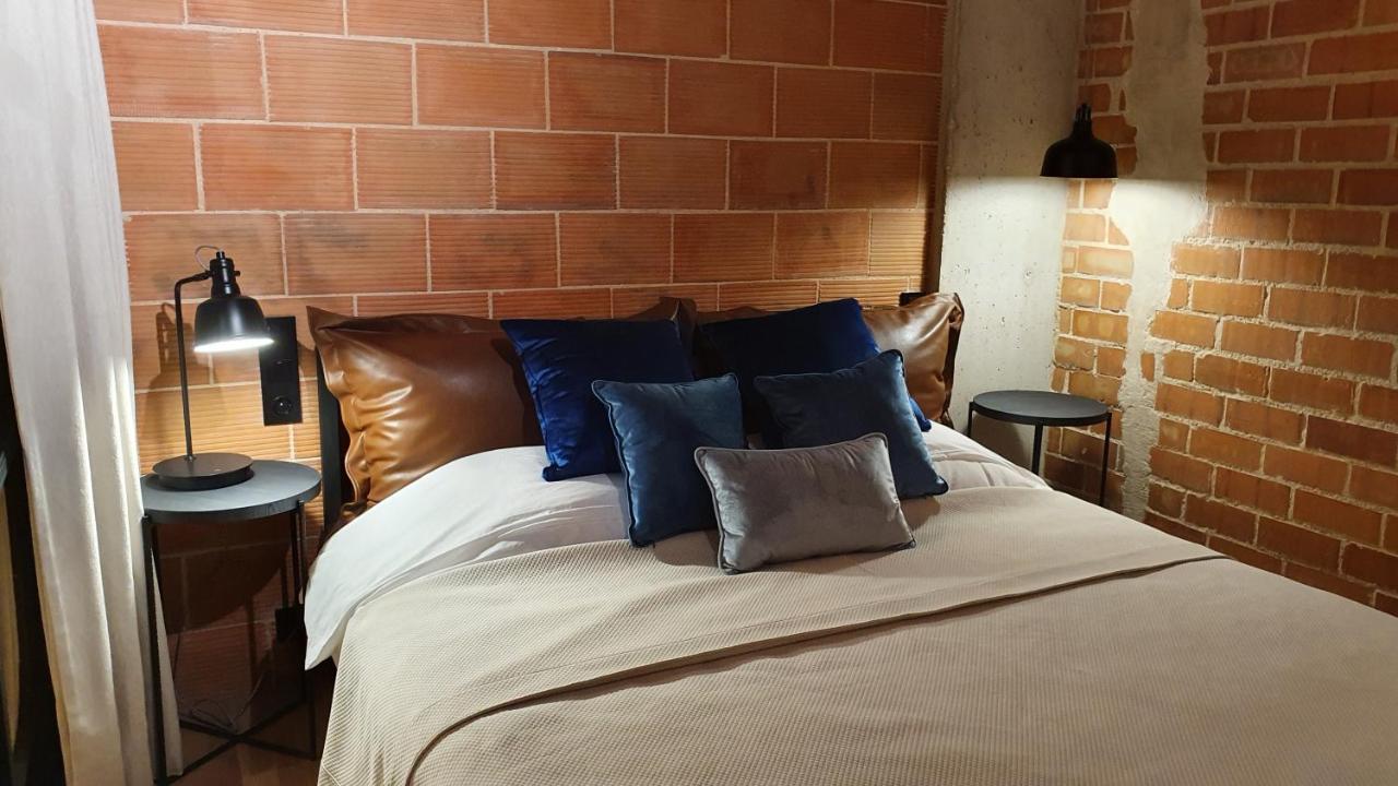 Two-Level Catchy Loft Alicante Beach & Castle ภายนอก รูปภาพ